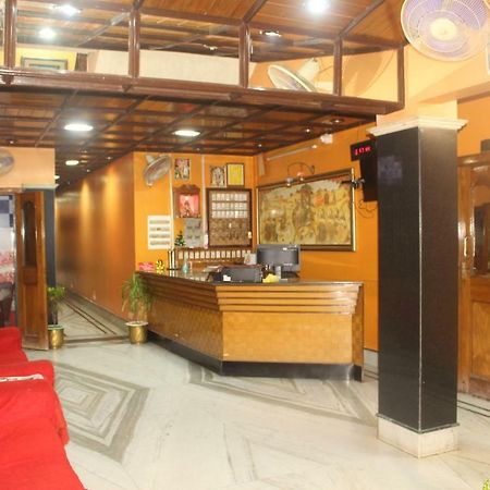 Hotel Surja Laxmi Raiganj Luaran gambar