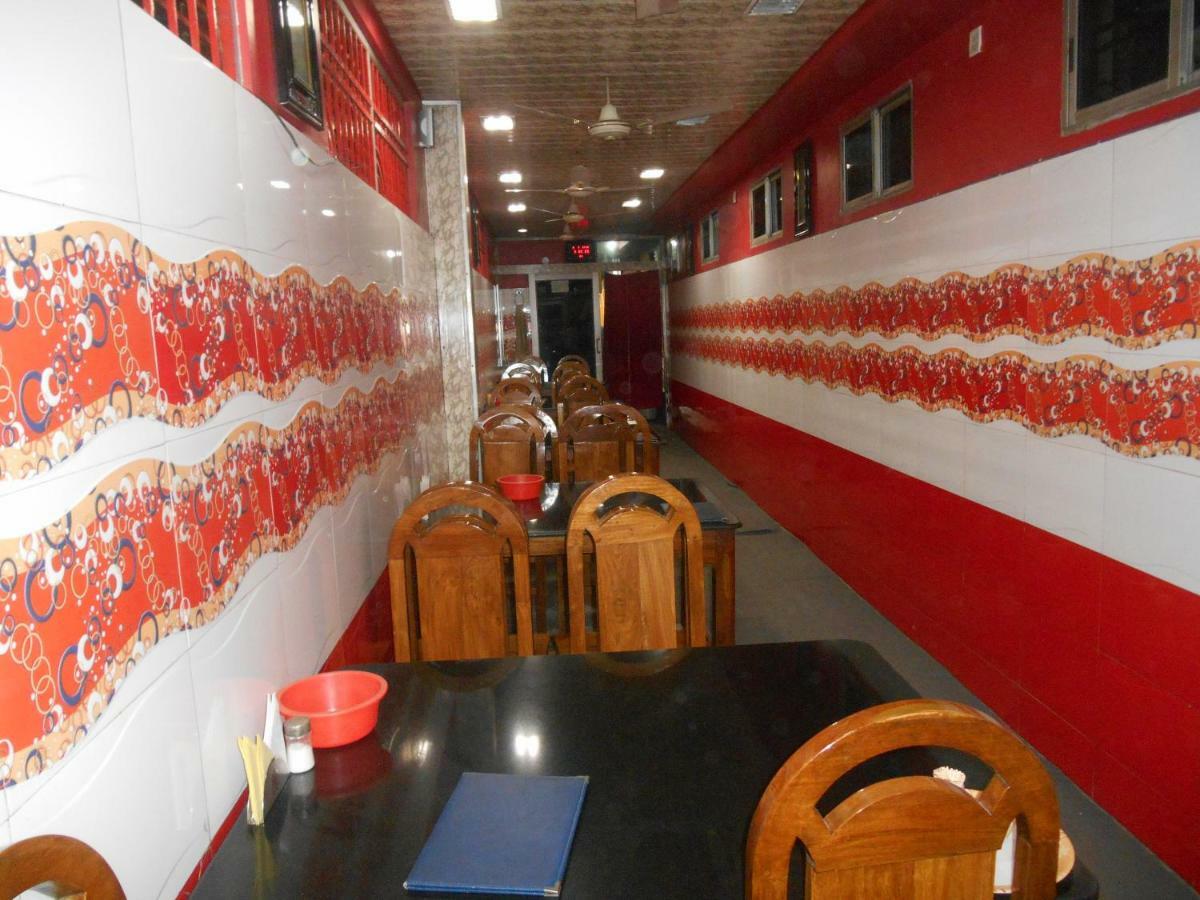 Hotel Surja Laxmi Raiganj Luaran gambar