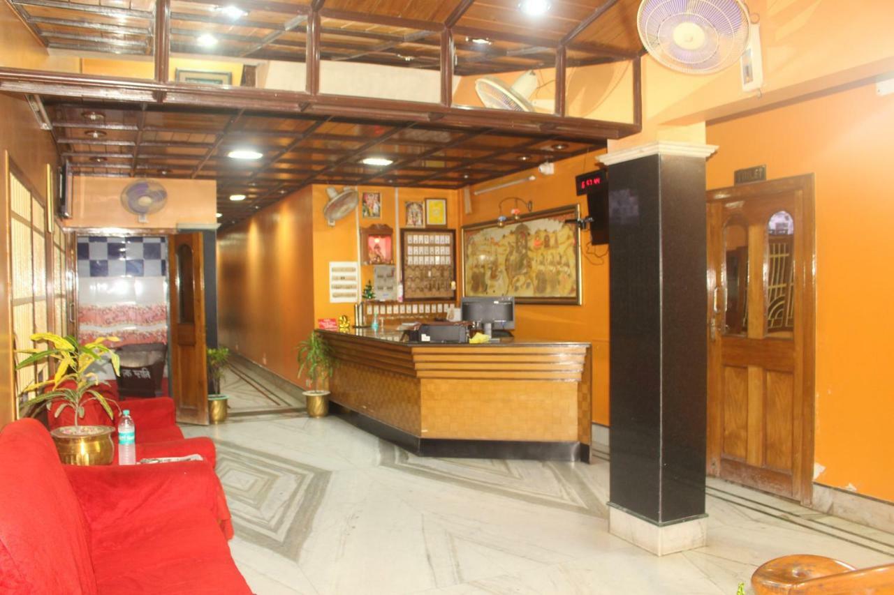Hotel Surja Laxmi Raiganj Luaran gambar